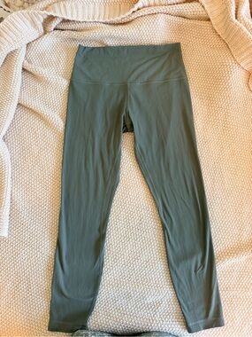 Lululemon Ribbed High-Rise Leggings Green Size 8 EUC